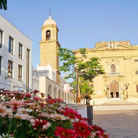 Enjoy The Historic Center Of Chiclana By C. Dreams Apartment Chiclana de la Frontera Exterior photo