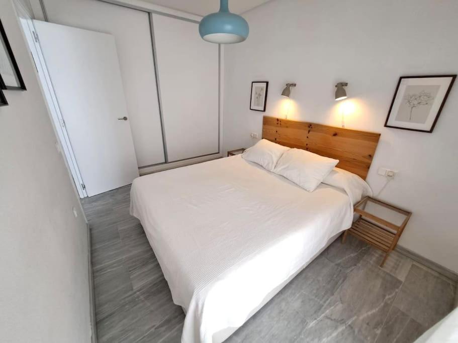 Enjoy The Historic Center Of Chiclana By C. Dreams Apartment Chiclana de la Frontera Exterior photo